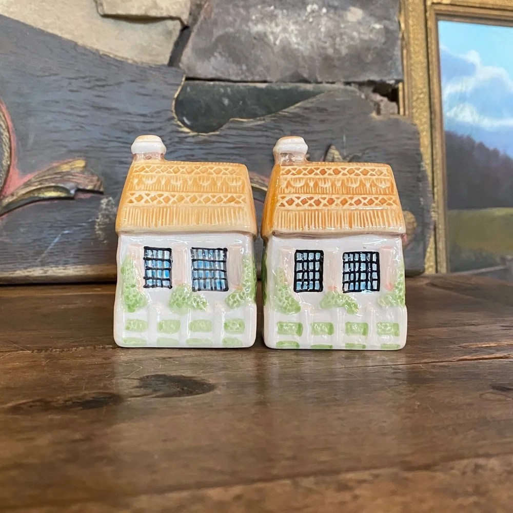 Vintage House Salt & Pepper Shakers